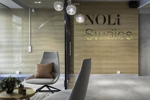 Noli Sörnäinen, Lobby