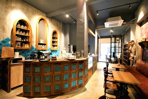 Archeo Hostel - Adults Only, Interior entrance