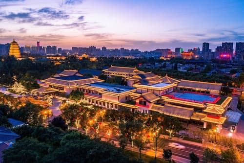 HUALUXE Hotels and Resorts Xi'an Tanghua, an IHG hotel
