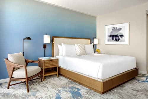 Halepuna Waikiki by Halekulani, Room