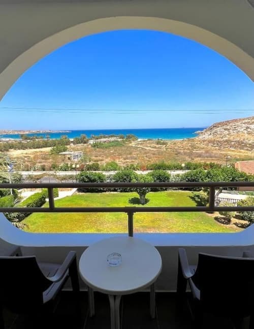 Karteros Hotel