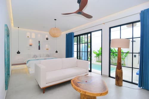 The KOHO Air Hotel, Living area