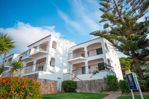 Apartamentos Seth Mestral y Llebeig, Front of property