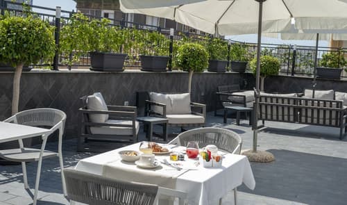 Palazzo Firenze, Terrace/patio