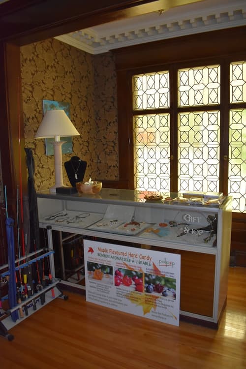 By The River Bed&breakfast, Reception