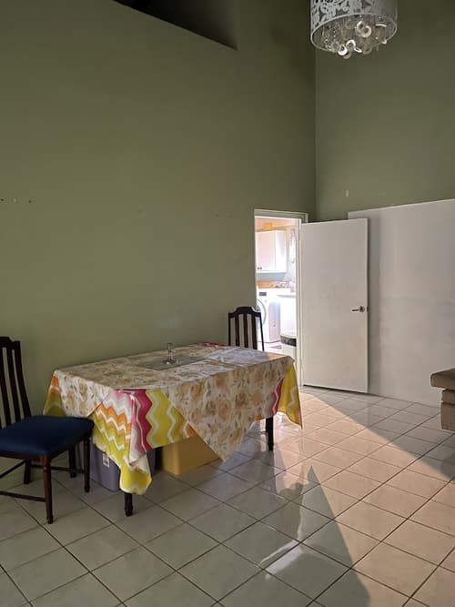 Widcombe House, Living area