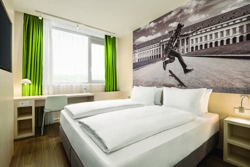 Super 8 by Wyndham Koblenz, Room