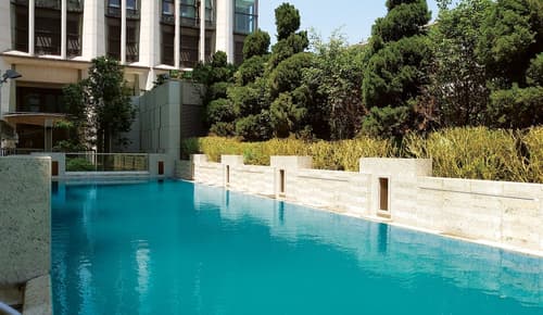 Hotel Alexandra, Outdoor pool