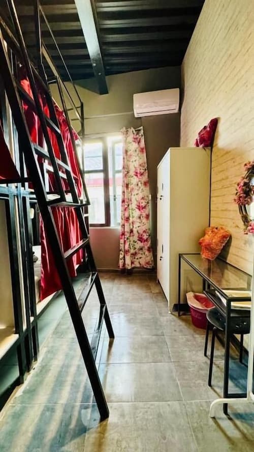 Iconic Athens Hostel, Primary image