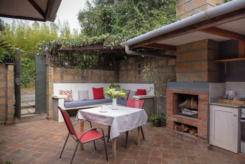 Olesamara Collection, Private kitchen