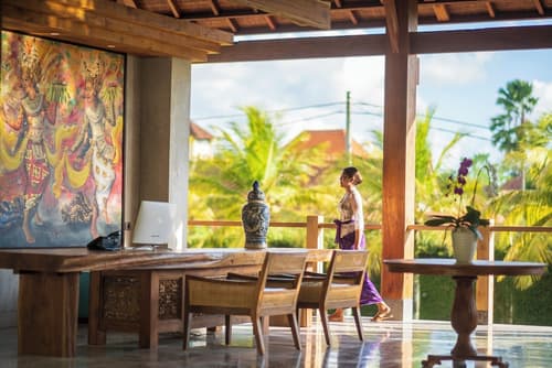 Adiwana Bisma, Reception