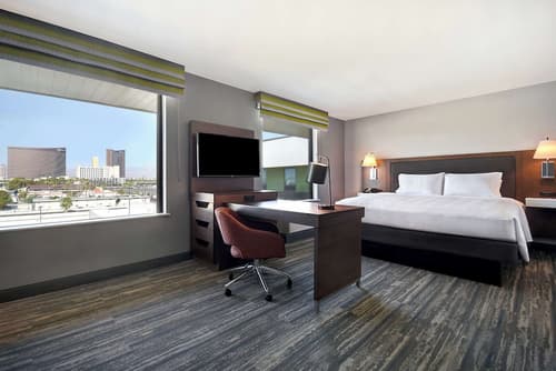 Hampton Inn & Suites Las Vegas Convention Center - No Resort Fee