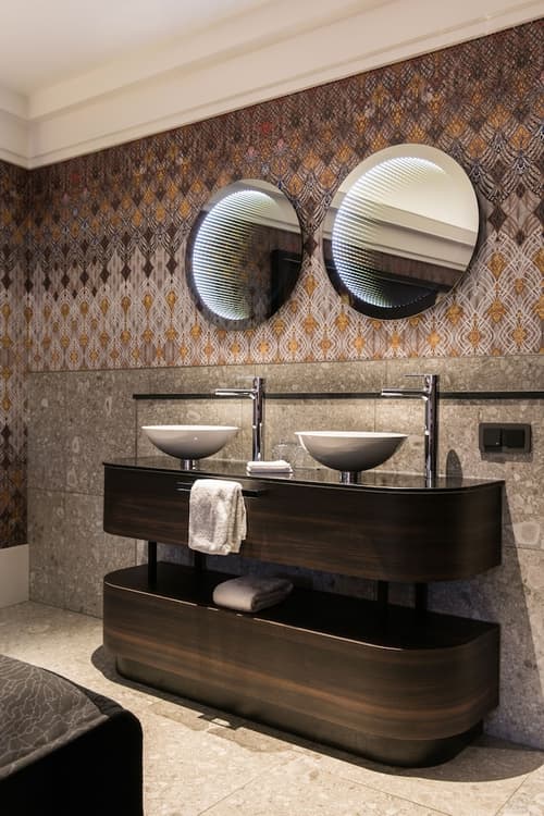 Clayton Hotel Amsterdam American, Bathroom sink