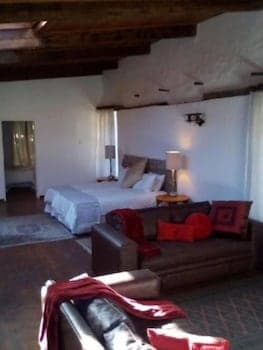 The Manor House At Knorhoek Estate