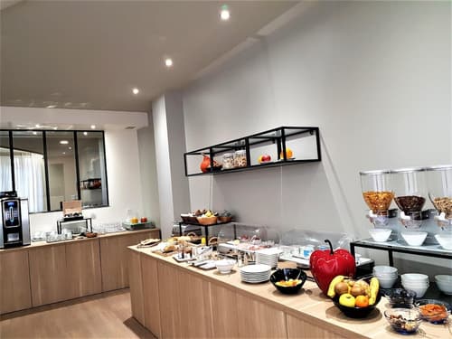 Hotel Montaigne, Breakfast buffet
