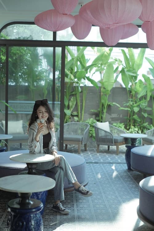 De An Hotel, Reception