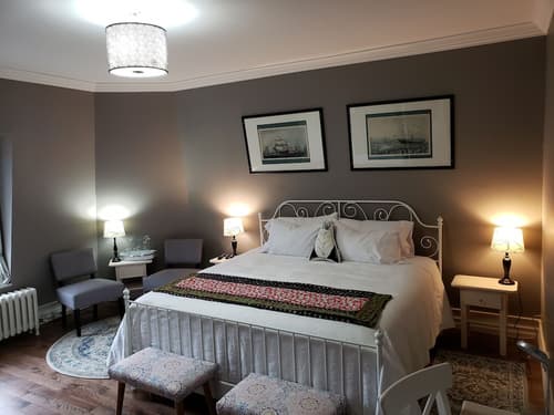 Georgestown Inn, Room