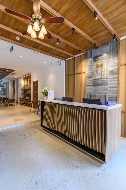 Daisy Boutique Hotel & Apartment, Reception