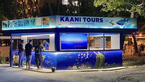 Kaani Palm Beach, Boating