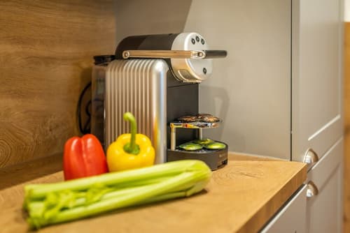 Jimmy's Apartments Emerald