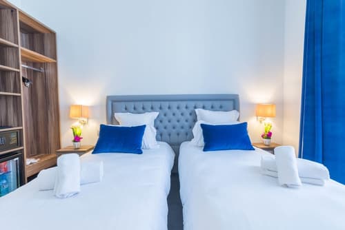 Nice Azur Riviera, Room