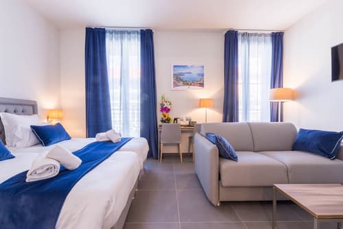 Nice Azur Riviera, Room