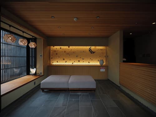 lili kyoto, Reception