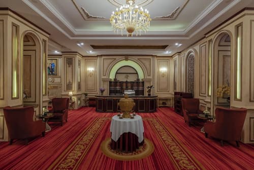 Anik Palace Hotel, Lobby sitting area