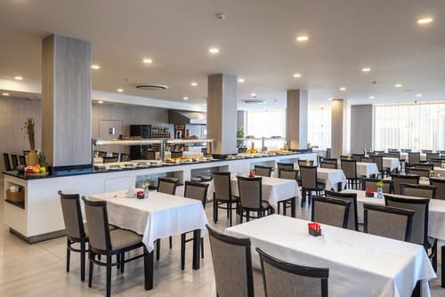 Hotel Cristal Setubal, Breakfast area