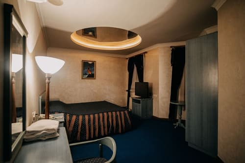 Armenian Village Park Hotel, Room