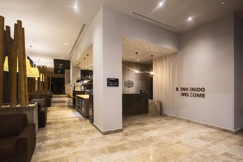 Hampton by Hilton David, Reception