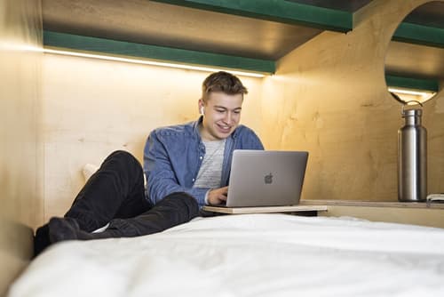 Green Marmot Capsule Hotel Zurich, Room