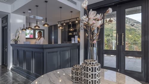 Vivid Blue Serenity Resort, Reception