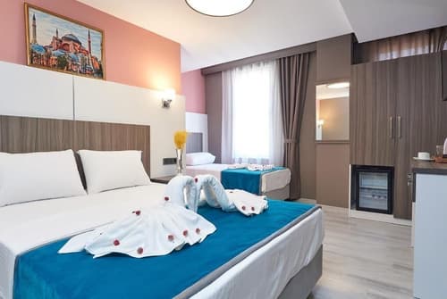 Renzo Hotel - Special Category, Room