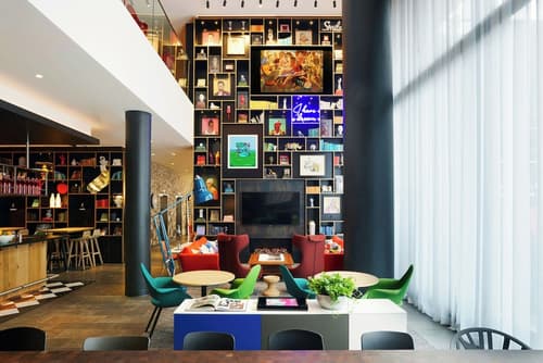 citizenM Washington DC Capitol, Lobby lounge