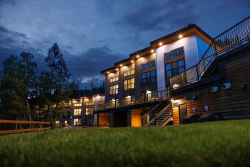 Basecamp Resorts Revelstoke