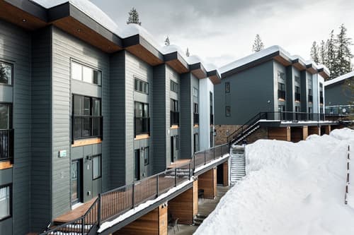 Basecamp Resorts Revelstoke, Primary image
