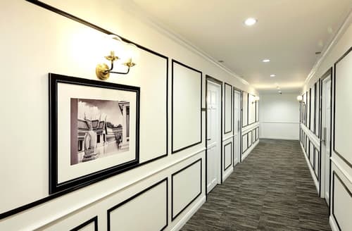 Villa de Pranakorn, Interior entrance