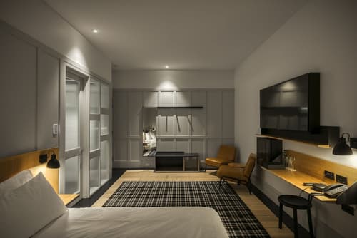 Farmers Home Hotel
