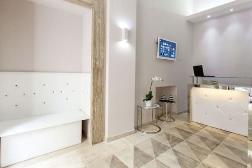 Relais Villa Coppedè, Reception