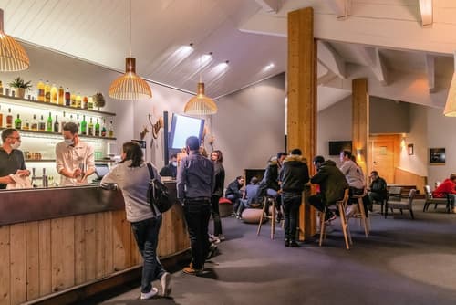 Hôtel Les Menuires Les Bruyères, Bar (on property)