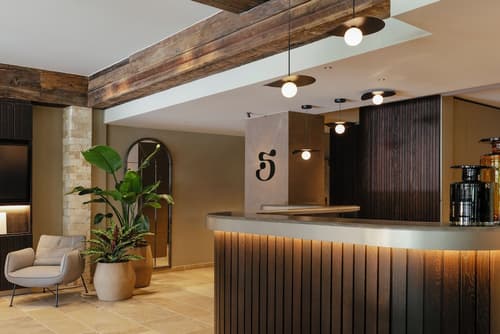 SCHLOSS Zermatt - CBD & Adaptogenic Spa and Sport Hotel