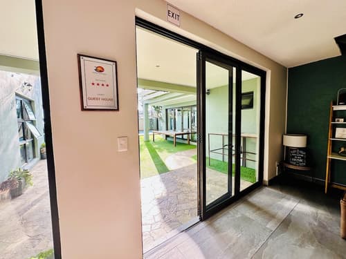 Little Forest Garden Retreat Guesthouse, Reception