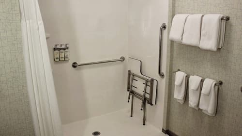 Holiday Inn Express Amherst - Lockport by IHG