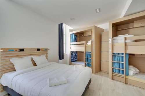 The People - Marseille - Hostel