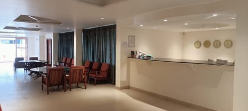 Hotel Sea Face, Reception