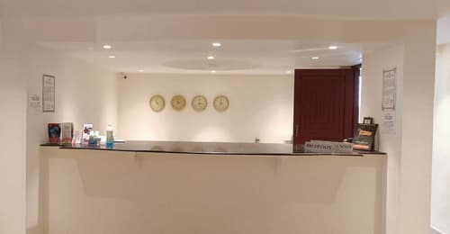 Hotel Sea Face, Reception