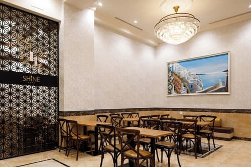 Five Hotel Osaka, Lobby