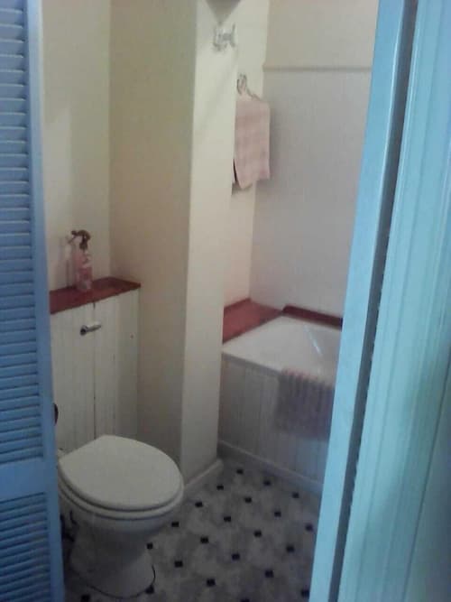 Montagu Manor, Bathroom