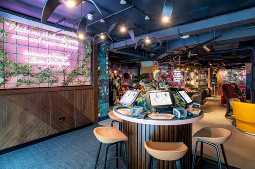 YOTEL Manchester Deansgate, Reception